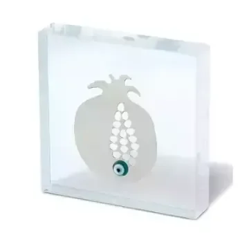Plexiglass with pomegranate - Nauticalgifts product image