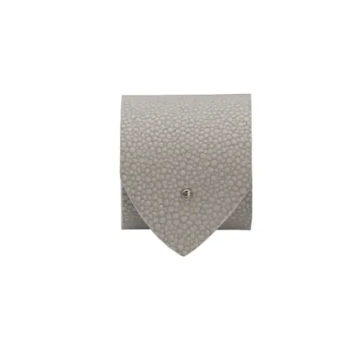 Collection Nadine - Bianco Leather Napkin Ring With Button Closure - Per Pair - Gordon & Gaia product image