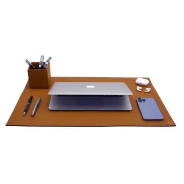 Collection Armand - Cinnamon Leather Desk Pad - Size M -   60,0cm x  40,0cm - Weight : 710 Gr - Gordon & Gaia product image