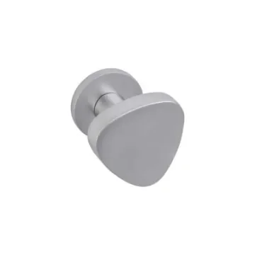 Divers - Trigo Pull Handles Pearl Chrome Finish - 080704CP product image