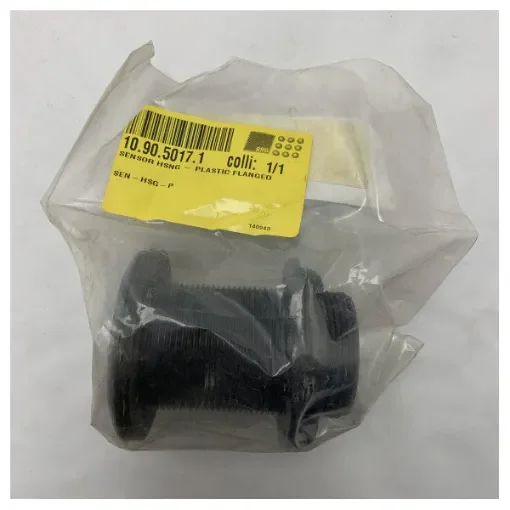 B&G - HSG-P Transducer Housing Black Flanged product image