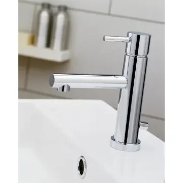 Treemme - VELA 5810 Chrome Single Lever Mixer Tap - AM 5810 CC VL product image