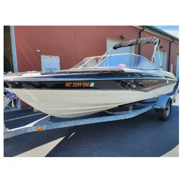 Bayliner - 205 SE 2007 Windscreen Aluminium Front Window Port Side product image