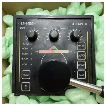 Alphatron - Alpha Pilot Keypad Control Unit - 3104.0543 product image