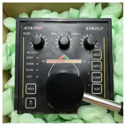 Alphatron - Alpha Pilot Keypad Control Unit - 3104.0543 product image