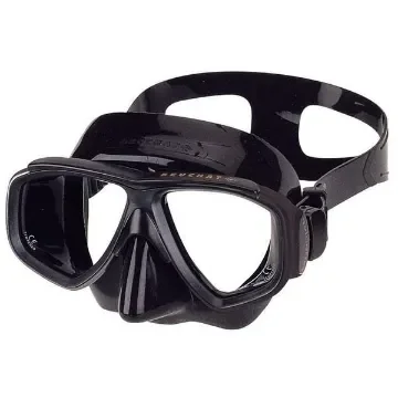 Beuchat - Mundial Black Underwater Hunting Mask - 3278551510133 product image