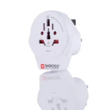 SKROSS Australia, China, Europe, Italy, Japan, Switzerland, UK, USA to UK Travel Adapter, Rated At 7A - SKR-0087RS product image