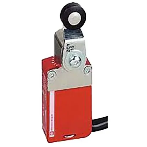 Telemecanique Sensors XCSM Series Roller Lever Interlock Switch, 2NC/1NO, IP66, IP67, IP68, 3P, Metal Housing - XCSM3915L5 product image