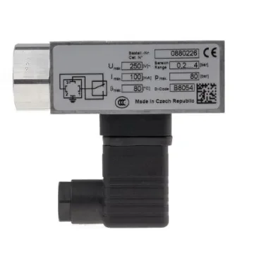 RS PRO Pressure Switch, NPT 1/4 0.2bar to 4 bar - 1366270 product image