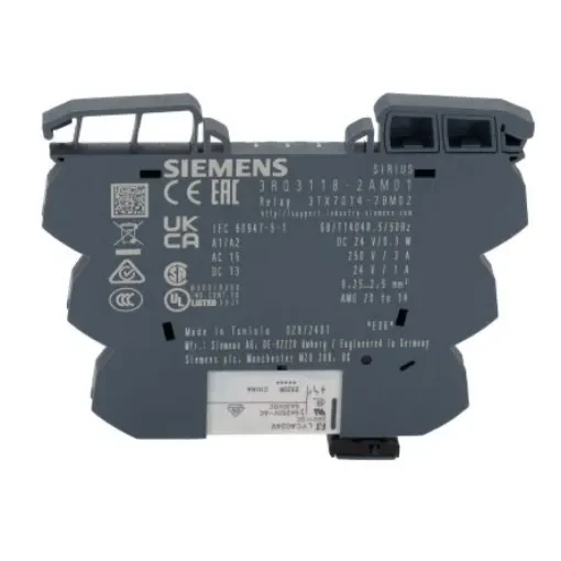 Siemens SIRIUS 3RQ3 Output Coupler with Plug-In Series Relay, Snap-On Rail Mount, 24V dc Coil - 3RQ3118-2AM01 product image