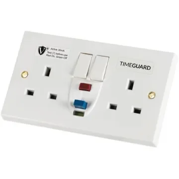Timeguard 30A, BS Fixing, Active RCD Socket, Plastic, Surface Mount , Switched, 230 V ac, White - RCD05WAVN product image