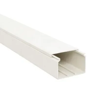 Planet-Wattohm Viadis White Industrial Trunking - Closed Slot, W90 mm x D40mm, L2m, PVC - 16420 product image