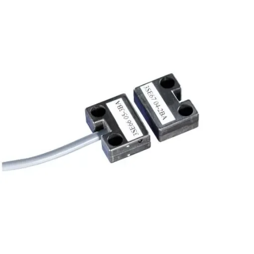 Siemens 3SE Series Magnetic Non-Contact Safety Switch, 24V dc, Plastic Housing, NO/NC, Cable - 3SE6605-3BA10 product image