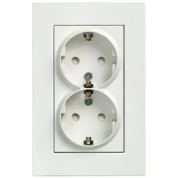 Siemens White 2 Gang Plug Socket, 16A, Indoor Use - 5UB2213-3 product image