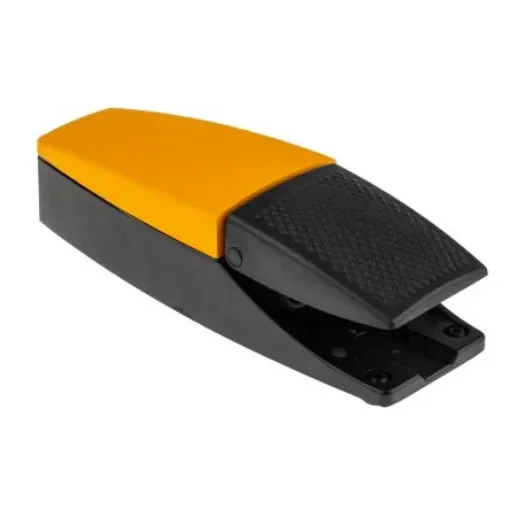 RS PRO Momentary Foot Switch - Die Cast Aluminium Case Material, NC/NO, 6 A @ 500 V ac Contact Current, 230V Contact - 2110698 product image