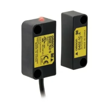 Omron D40Z Series Magnetic Non-Contact Safety Switch, 24V dc, Polybutylene Terephthalate Housing, Cable - D40Z-1C5 product image