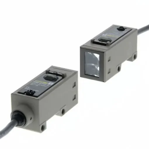 Omron Through Beam Photoelectric Sensor, 30 m Detection Range - E3S-CT11 5M product image