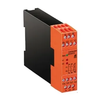 Dold Safemaster BG 5933 Two Hand Control Safety Relay, 24V ac, Dual-Channel, 2 Safety Contacts - BG5933.22/61 AC24V product image