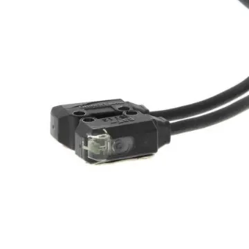 Omron Through Beam Photoelectric Sensor, Block Sensor, 1 m Detection Range - E3T-ST13 5M product image