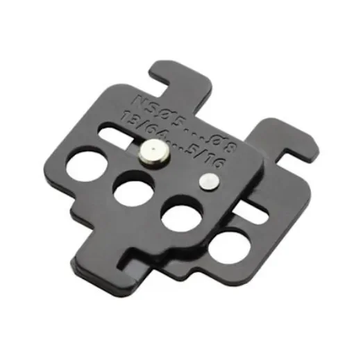 Catu Black 3-Lock Steel Circuit Breaker Lockout, 8mm Shackle, 8mm Attachment - AL-204 product image