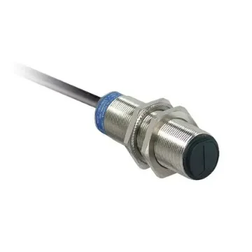 Telemecanique Sensors Through Beam Photoelectric Sensor, Threaded Miniature Sensor, 15 m Detection Range - XU2M18MB230 product image