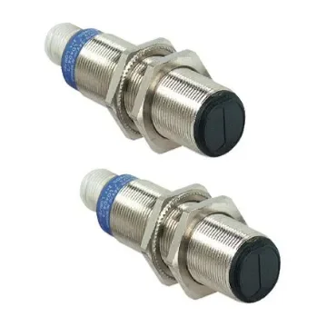 Telemecanique Sensors Through Beam Photoelectric Sensor, Barrel Sensor, 15 m Detection Range - XU2N18PP341D product image