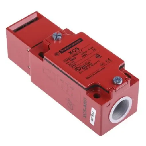 Telemecanique Sensors XCSA Safety Interlock Switch, 2NO/1NC, Keyed, Zinc Alloy - XCSA501 product image