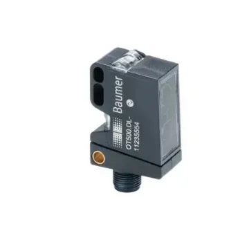 Baumer Light Barrier Photoelectric Sensor, Rectangular Sensor, 1500 mm Detection Range IO-LINK - OT500.SL-GDGQJ.72F product image
