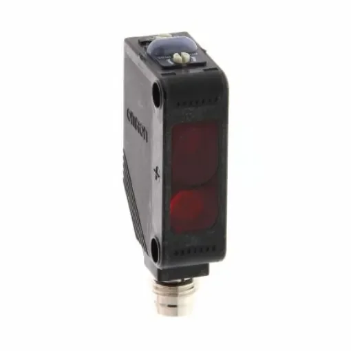 Omron Background Suppression Photoelectric Sensor, Rectangular Sensor, 200 mm Detection Range - E3Z-LS66 product image