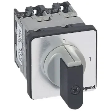 Legrand, 4P 2 Position 90°, 690V (Volts), 16A - 0 274 03 product image