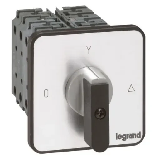 Legrand 3 Position 90°, 690V (Volts), 32A - 0 275 23 product image