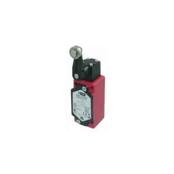 RS PRO Lever Limit Switch, NO/NC, IP67, SPDT 1NO/1NC, Die Cast Zinc Housing, 600V ac ac Max, 10A Max - 2695445 product image