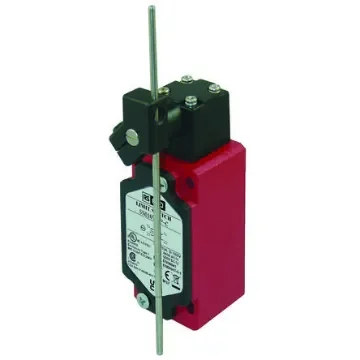 RS PRO Lever Limit Switch, 1NC/1NO, IP67, SPDT, Die Cast Zinc Housing, 600V ac ac Max, 10A Max - 2695449 product image