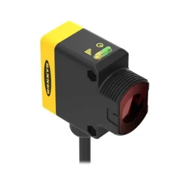 Banner Opposed Photoelectric Sensor, Rectangular Sensor, 60 m Detection Range - QS303E W/30 product image