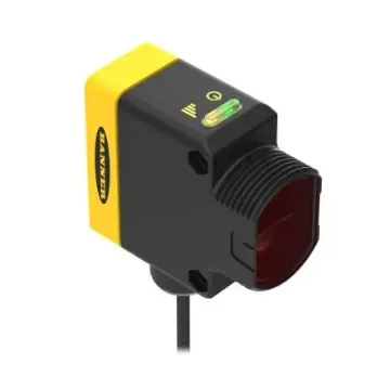Banner Proximity Photoelectric Sensor, Rectangular Sensor, 600 mm Detection Range - QS30AF600 product image