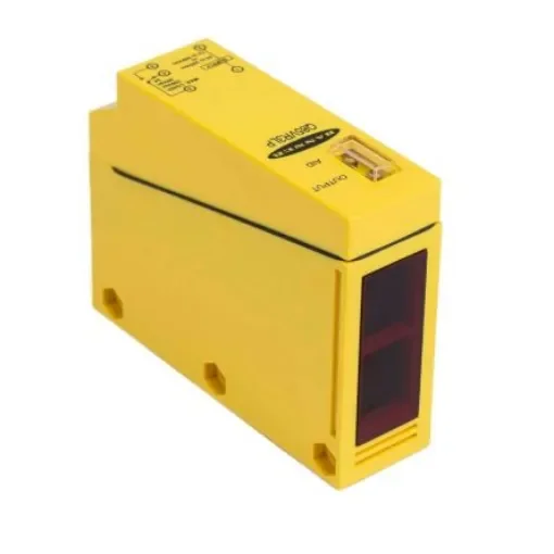 Banner Retroreflective Photoelectric Sensor, Rectangular Sensor, 46 m Detection Range - Q85VR3LP product image