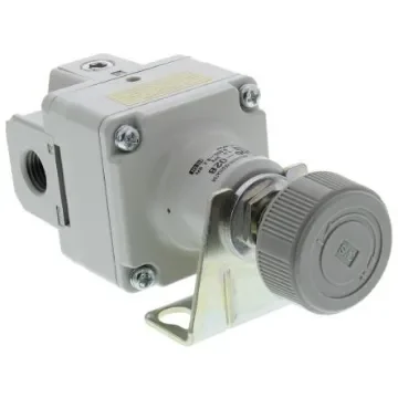 SMC Rc 1/4 Pneumatic Regulator - 0.005MPa to 0.2MPa, 1/4in, 1MPa max. input - IR2000-02B product image