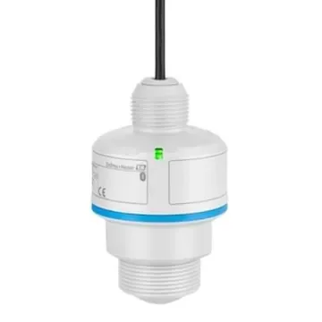 Endress+Hauser FMR10 Series Radar Level Sensor Level Sensor, Flange Mount, PA 6.6 Body - FMR10B-AAAADTBMWDGWEEB product image
