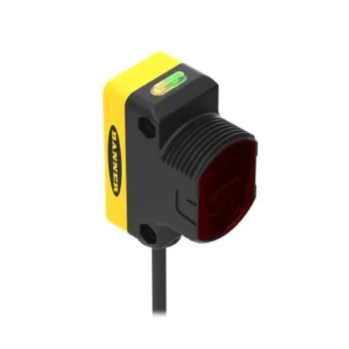 Banner Fixed Field Photoelectric Sensor, Rectangular Sensor, 200 mm Detection Range - QS30FF200QPMA product image