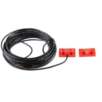 Allen Bradley Non-Contact Safety Switch - 440N-S32016 product image