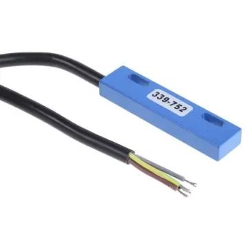 RS PRO Rectangular Proximity Switch, CO, 400V, 2A - 339752 product image