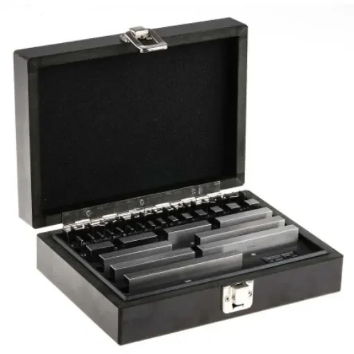 RS PRO Gauge Block Set Steel Metric With UKAS Calibration - 398883 product image