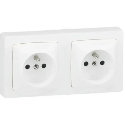 Legrand Saillie White 2 Gang Plug Socket, 16A, Type E - French, Indoor Use - 0 860 76 product image