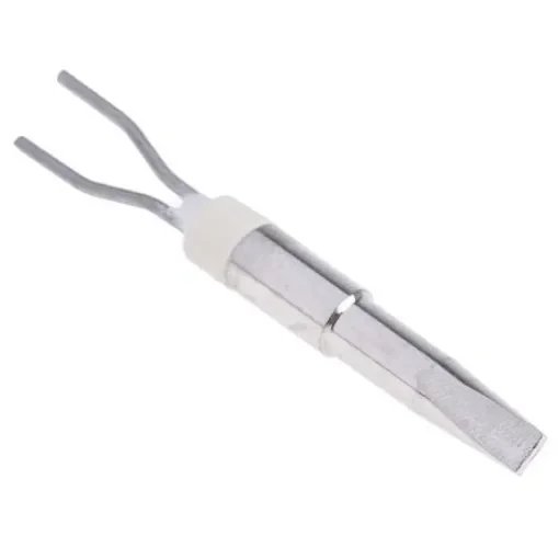 RS PRO Straight Chisel Soldering Iron Tip for use with B50-A, Engel B50, S50 - 547846 product image