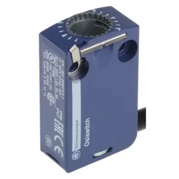 Telemecanique Sensors OsiSense XC Series Limit Switch, NO/NC, DP, Zinc Alloy Housing, 240V ac Max, 1.5A Max - ZCMD21L5 product image