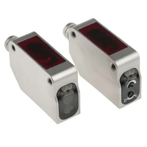 Omron Through Beam Photoelectric Sensor, Block Sensor, 15 m Detection Range - E3ZM-T86 product image