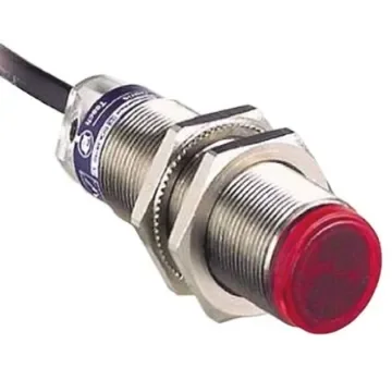 Telemecanique Sensors Diffuse Photoelectric Sensor, Barrel Sensor, 600 mm Detection Range - XUB5BPBNL2 product image
