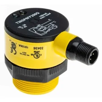 Banner Diffuse Photoelectric Sensor, Barrel Sensor, 200 mm Detection Range - T30SP6FF200Q product image