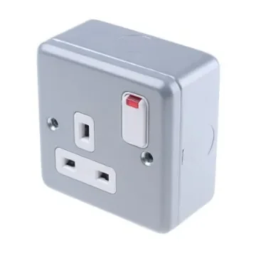 MK Electric Black 1 Gang Plug Socket, 13A, Type G - British - K2477ALM product image