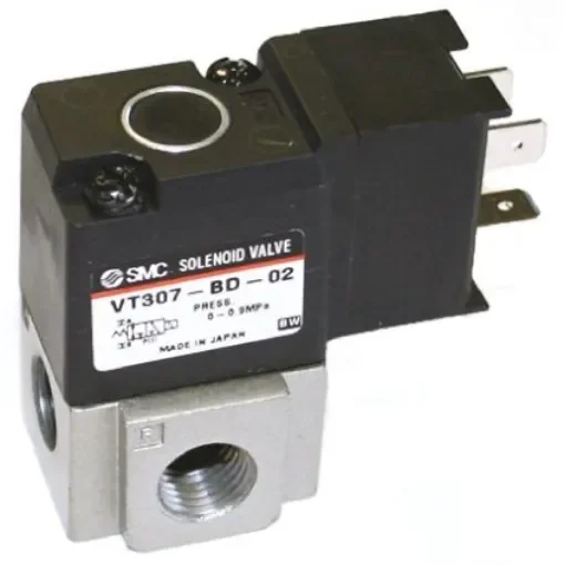SMC 3/2 Pneumatic Solenoid Valve - Solenoid/Solenoid G 1/8 VT307 Series 24V dc - VT307Y-5DO1-01F-Q product image
